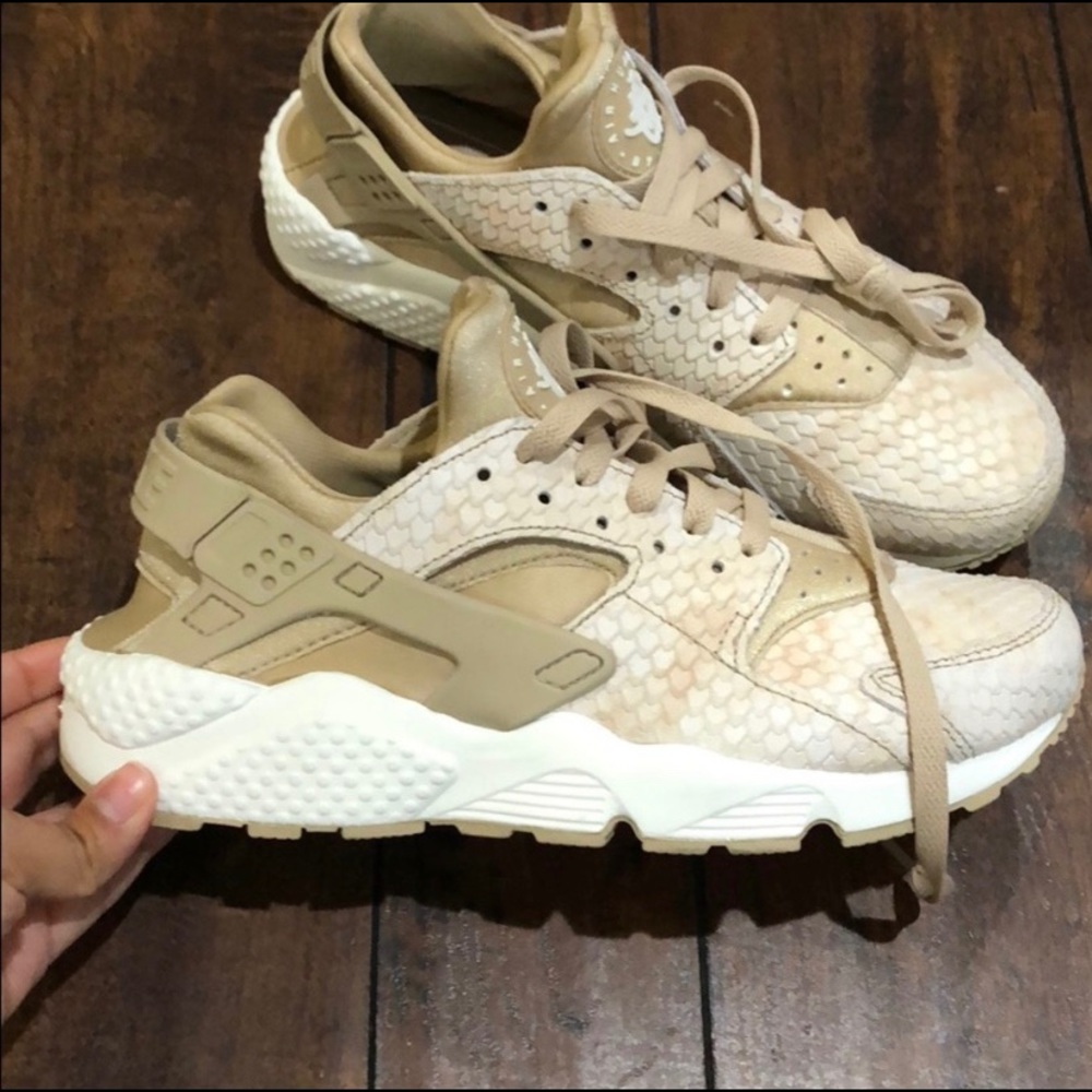 Nike’s huaraches